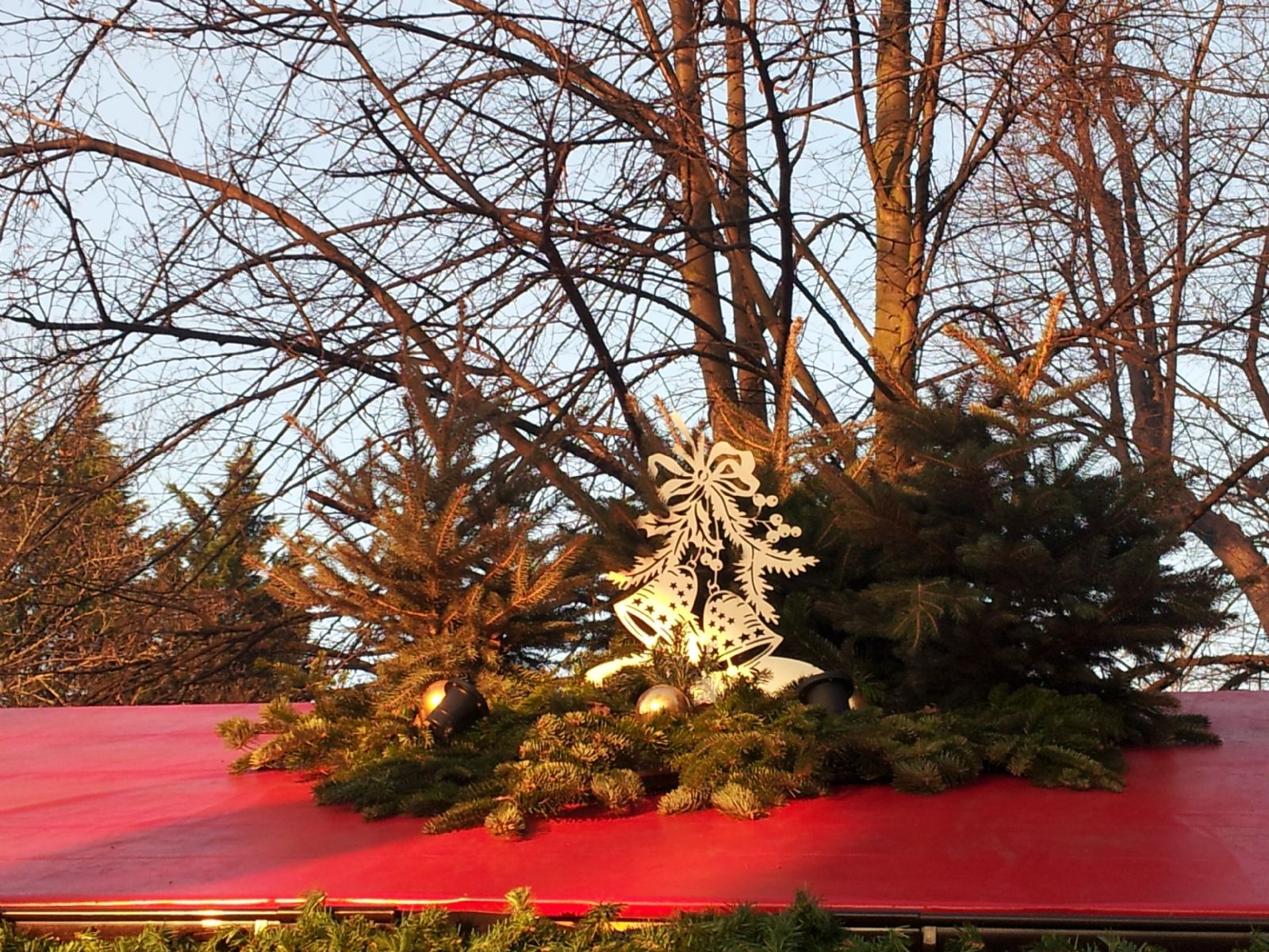 WINTER WONDERLAND - HYDE PARK